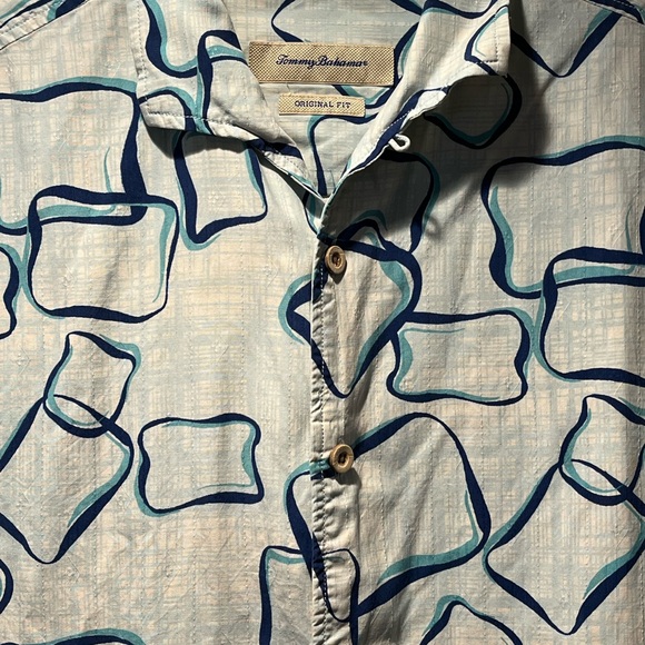 Men’s TOMMY BAHAMA Blue Swirl Short Sleeve Shirt 100% Silk sz M - Picture 2 of 10